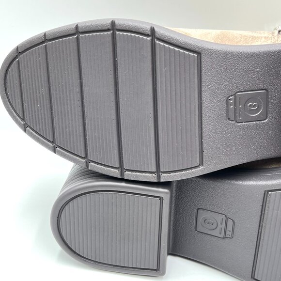 Bzees Womens Size 8.5 Other Half Light Brown Microsuede Ankle Boot Booties Shoes - Picture 9 of 13